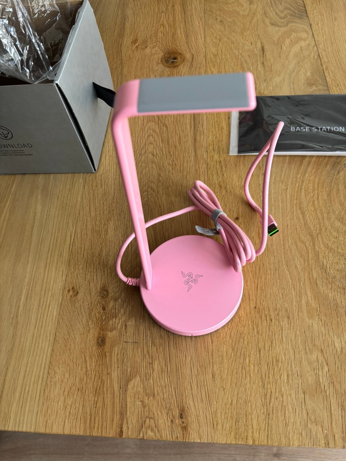 Razer Base Station Chroma V2 in Quartz Roze nieuw, Ophalen, Nieuw