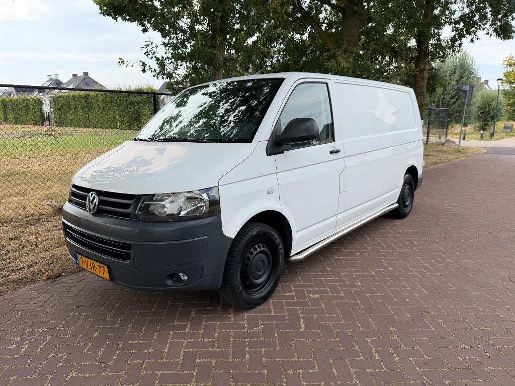 Volkswagen Transporter T5 2.0 L2H1 MARGE 2010 AIRCO 102PK, Auto's, Bestelauto's, Voorwielaandrijving, Stof, Zwart, 4 cilinders
