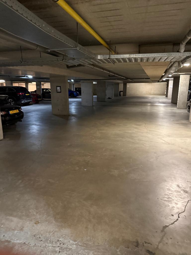 Parkeerplaats te huur in parkeergarage - centrum Eindhoven, Noord-Brabant