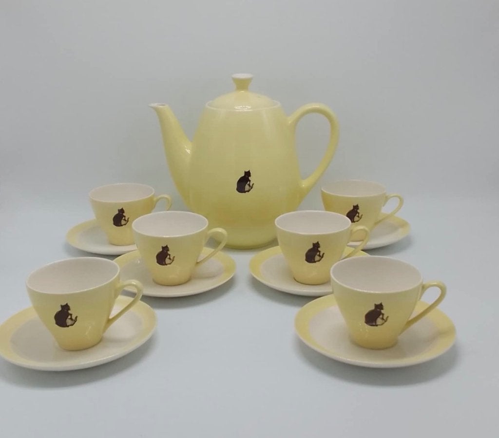Vintage koffieservies Royal Sphinx “Zwarte Kat of Chat Noir”, Gebruikt, Overige merken, Ophalen of Verzenden, Bord(en)