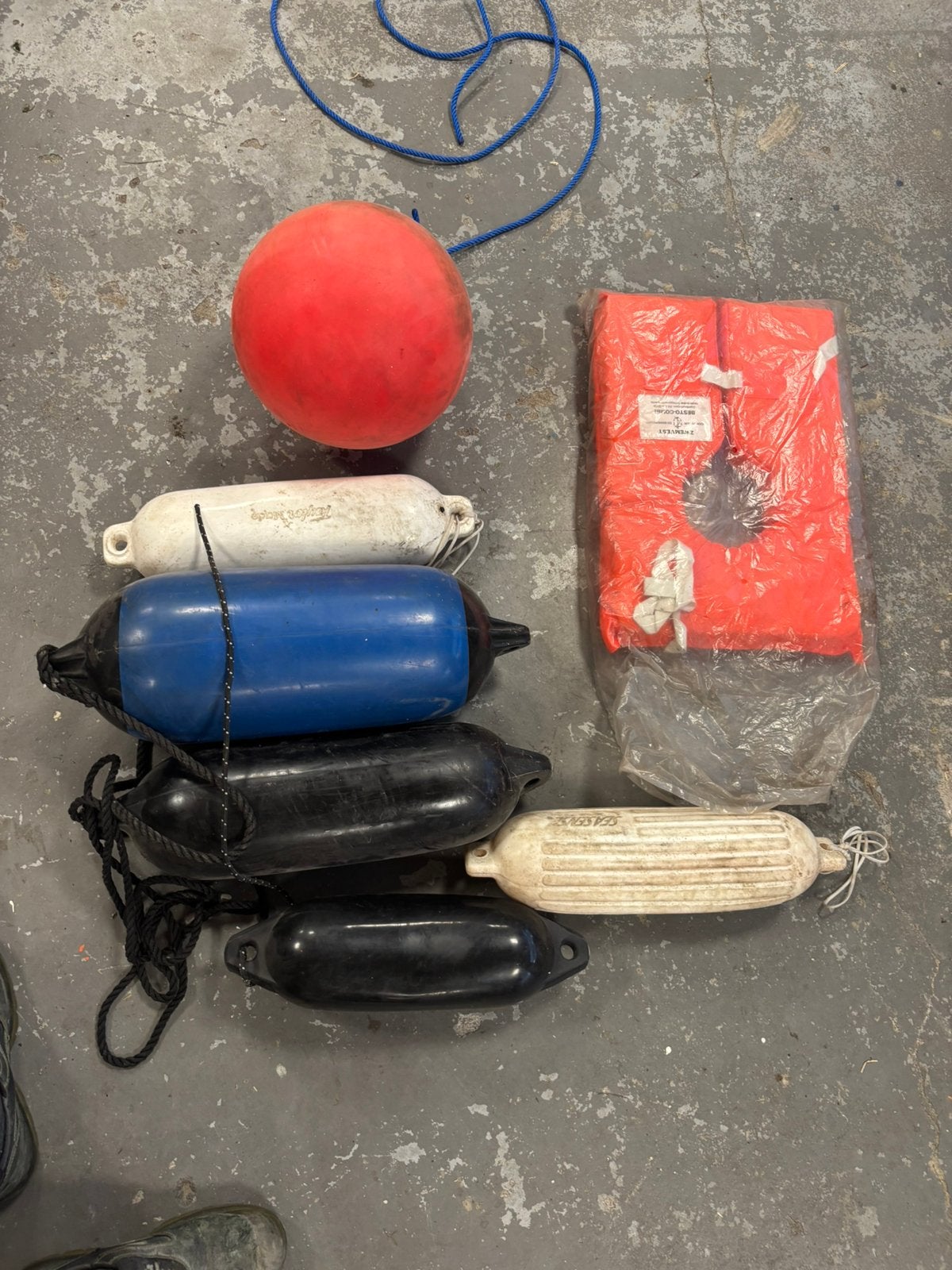 Boot spullen, Ophalen