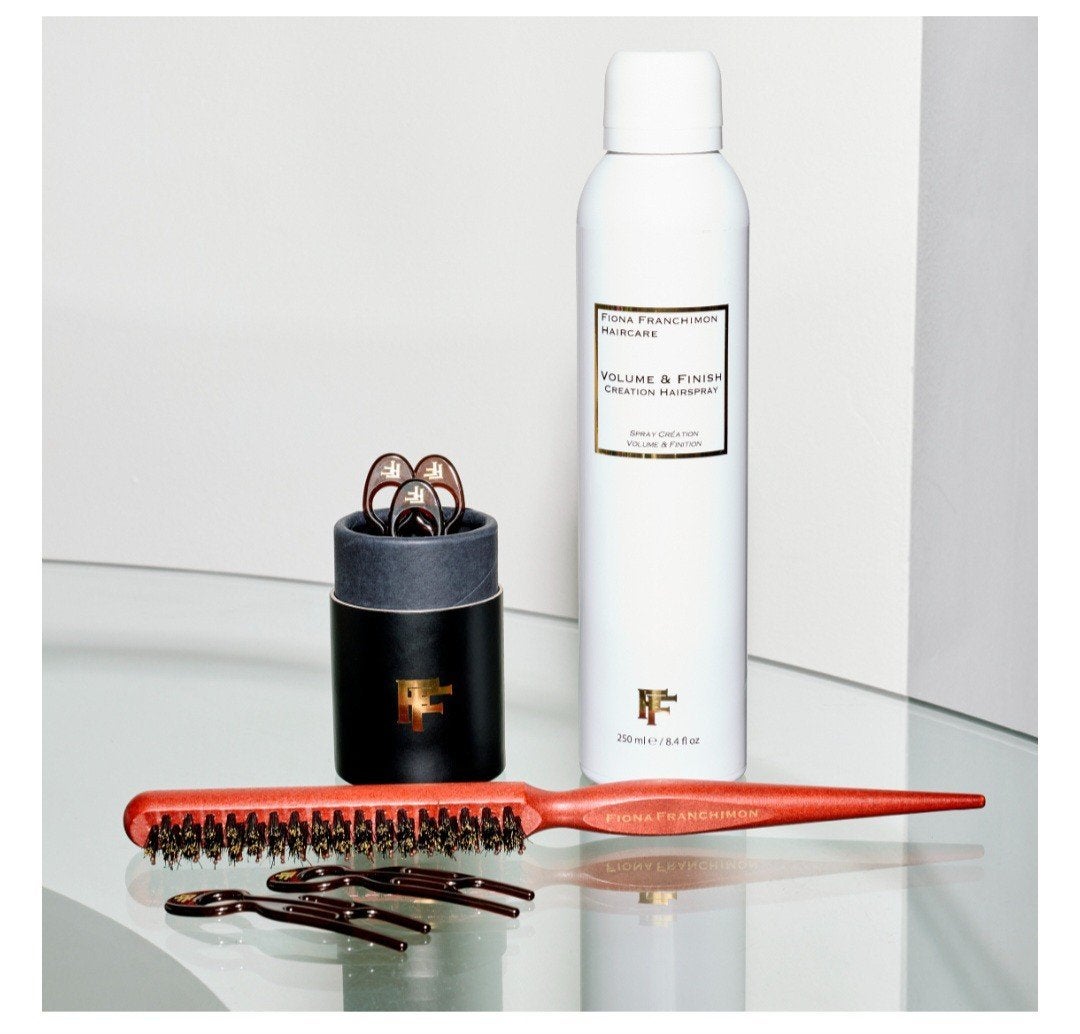 Fiona Franchimon Haarset:5 Spelden,Hairspray& Backcomb brush, Ophalen of Verzenden, Nieuw, Gel, Wax, Haarlak of Mousse