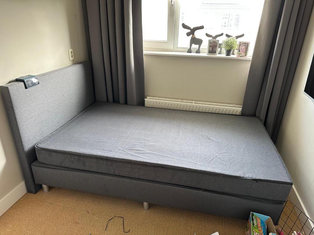 Te koop: Bed 120 cm breed, Huis en Inrichting, Ophalen, Zo goed als nieuw, Twijfelaar, 120 cm
