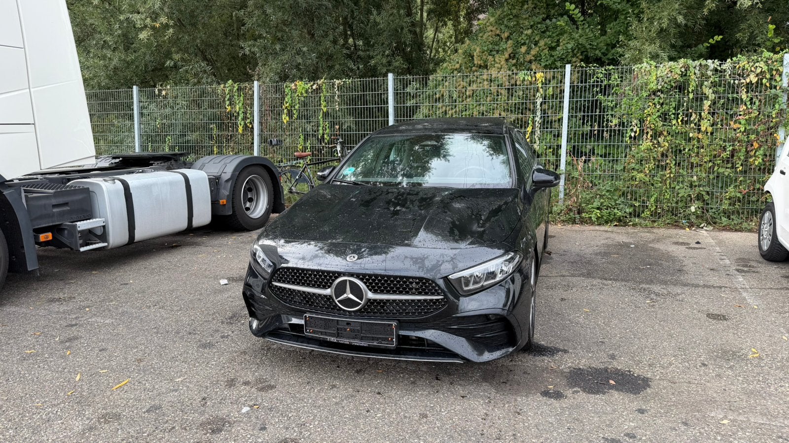 Mercedes Benz A-Klasse 200 AMG PANO CAMERA FACELIFT, Auto diversen, Mercedes-Benz, SUV of Terreinwagen, Zilver of Grijs, Benzine