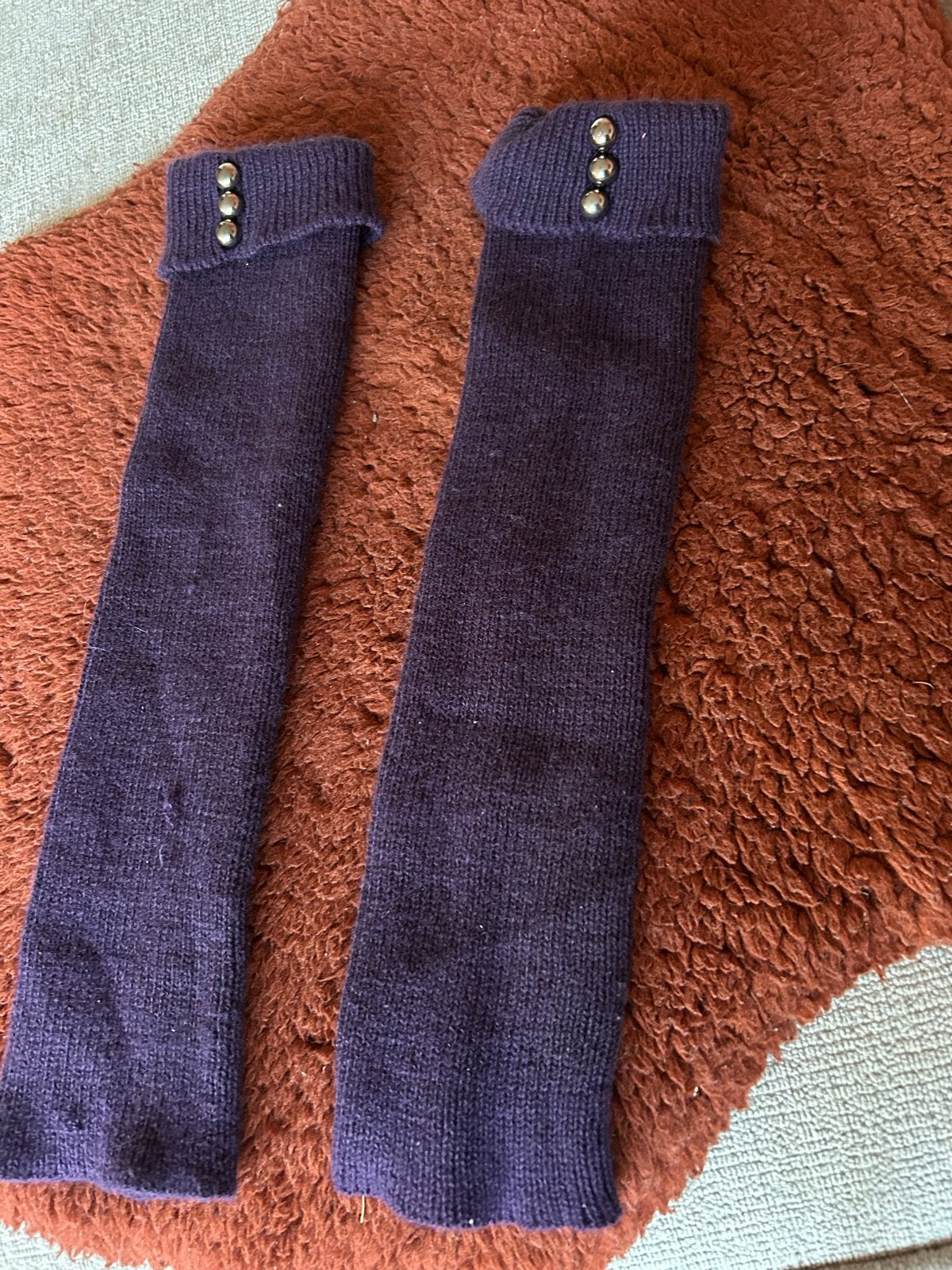 Paarse gebreide beenwarmers met zilveren knopen, Kinderen en Baby's, Kinderkleding | Maat 110, Ophalen of Verzenden, Meisje, Broek