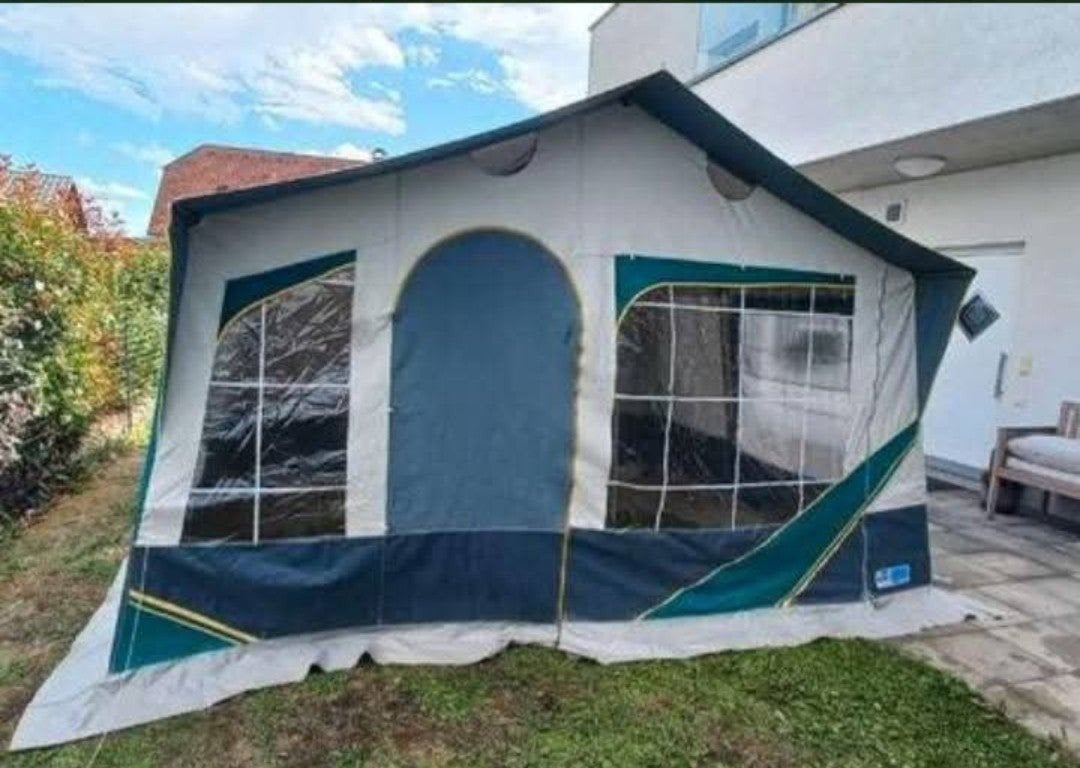 Ruime tent met voortent, keuken en 3-pits gasstel, Caravans en Kamperen, Ophalen