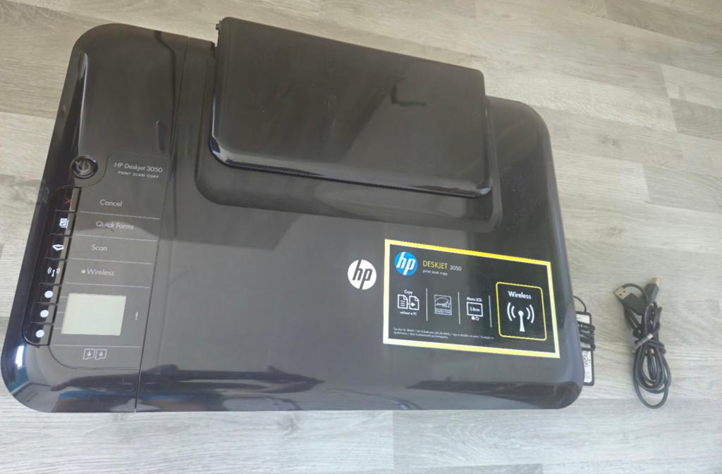 Printer Deskjet HP gebruikt, Computers en Software, Printers, Gebruikt, All-in-one, Kleur printen, Kopieren, Scannen, Zwart-en-wit printen
