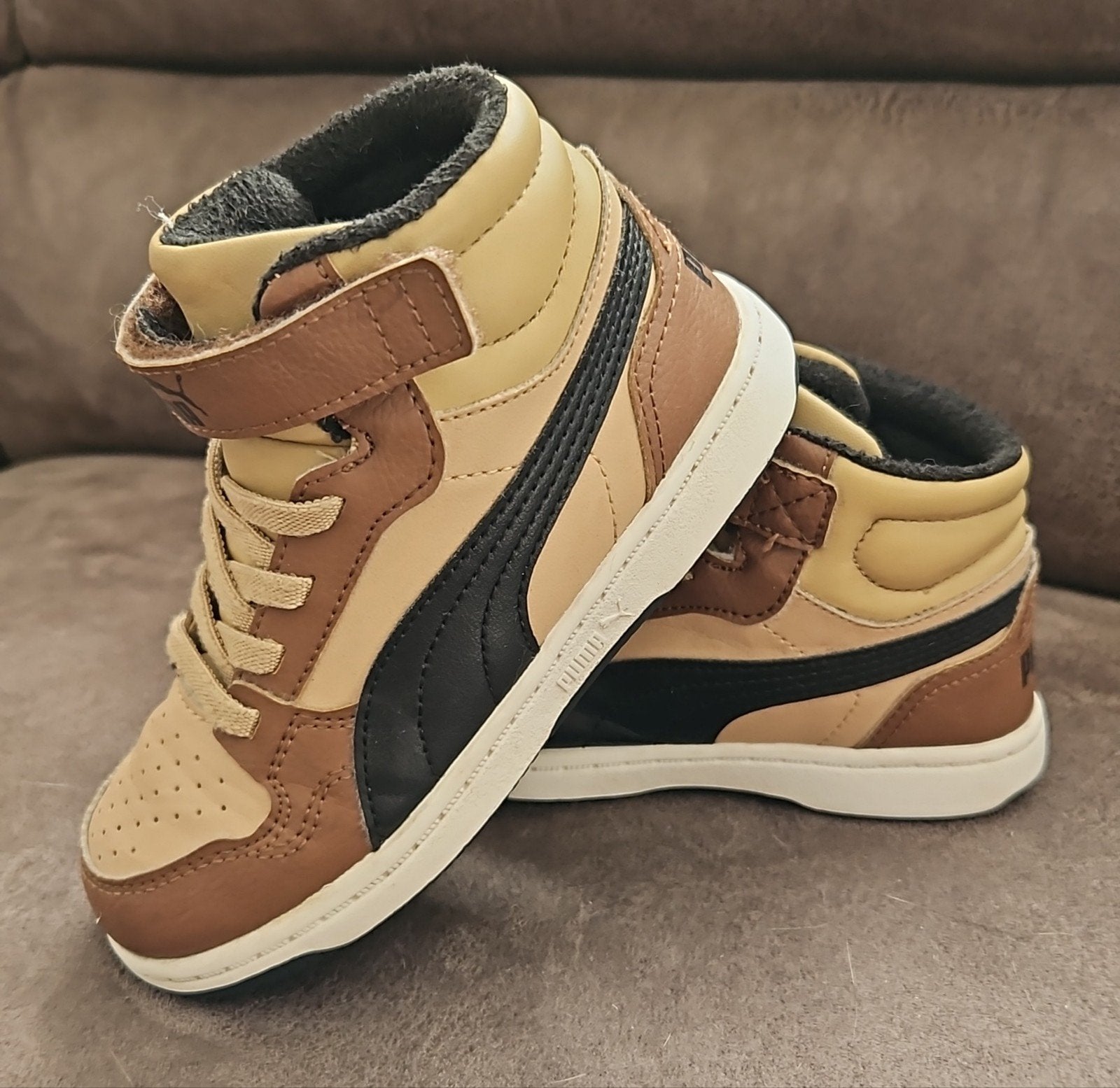 puma sneaker maat 27 in nieuw staat, Ophalen, Zo goed als nieuw, Schoentjes