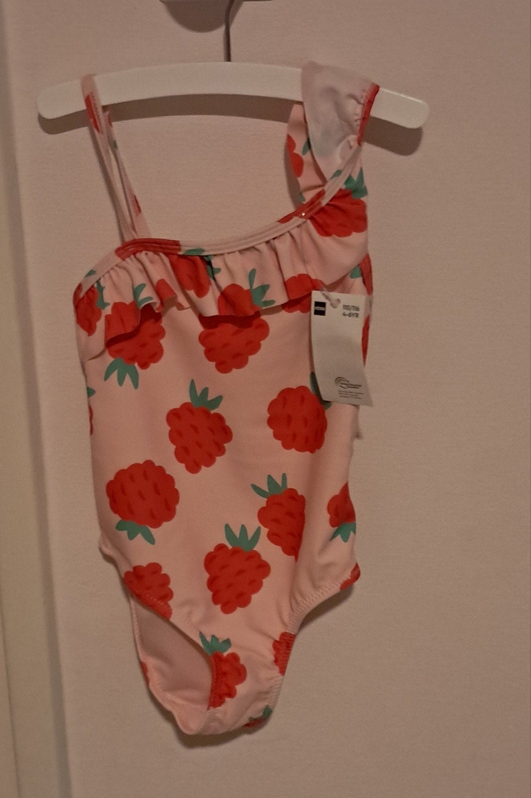 Nieuw Hema Badpak met Frambozenprint - Maat 110/116, Kinderen en Baby's, Maat 116, Meisje, Badpak, Nieuw