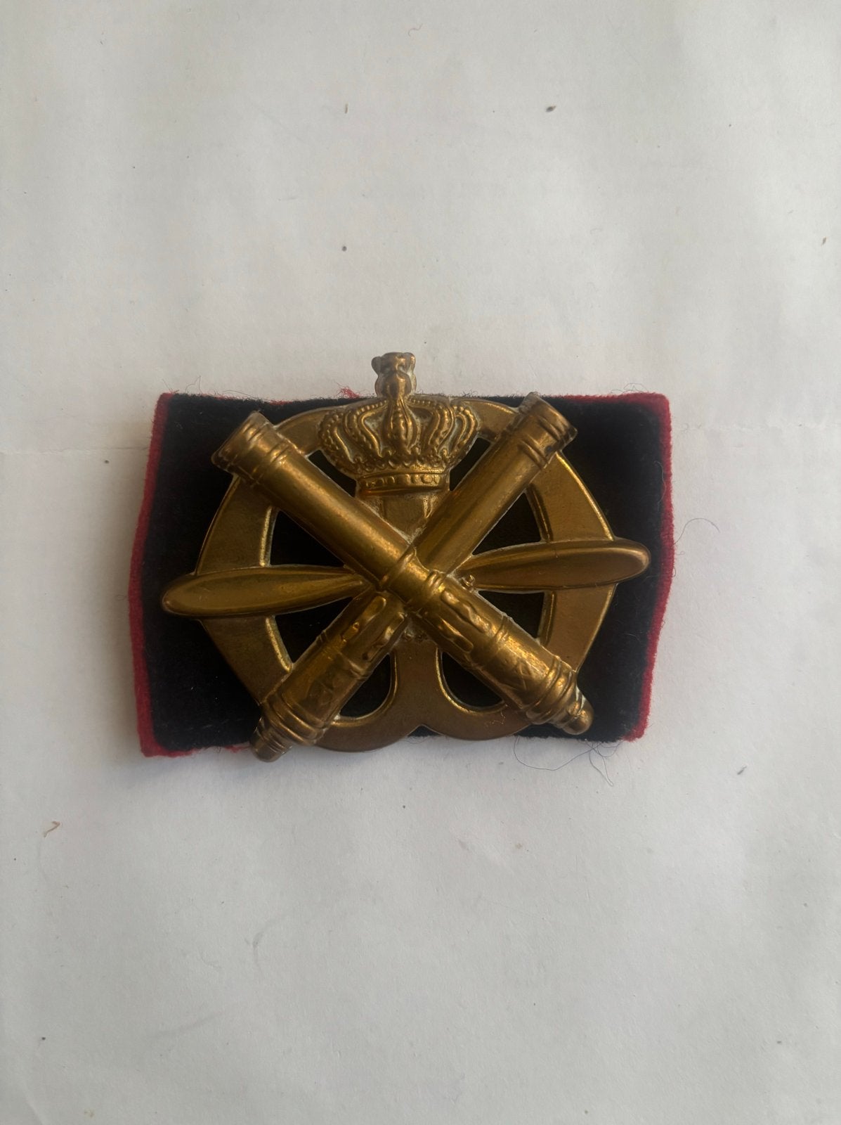 Oud baretembleem Luchtdoelartillerie, Verzamelen, Militaria | Algemeen, Ophalen of Verzenden, Landmacht, Nederland, Embleem of Badge