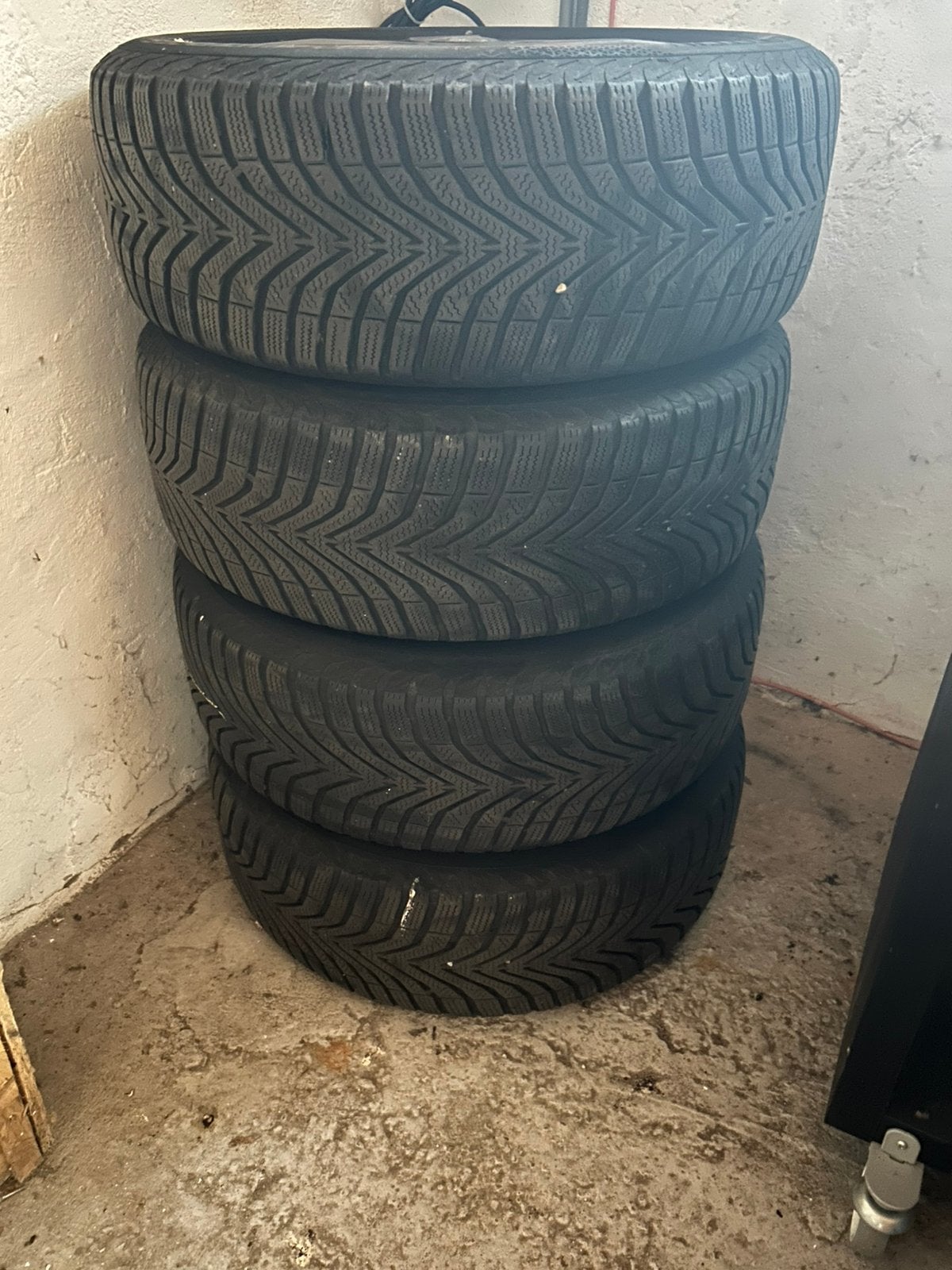 Complete set winterbanden met velg 205/55 r16, Auto-onderdelen, Banden en Velgen, Ophalen, Gebruikt, 16 inch, Banden en Velgen