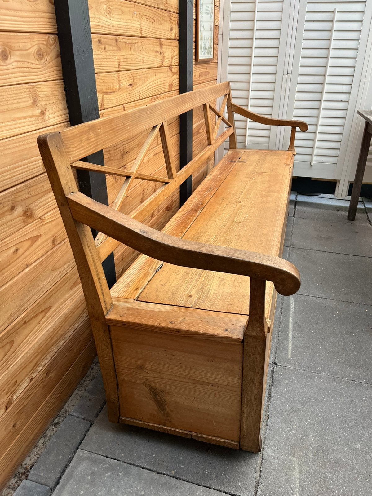 Oude houten klepbank, Ophalen, Gebruikt, Vierpersoons of meer