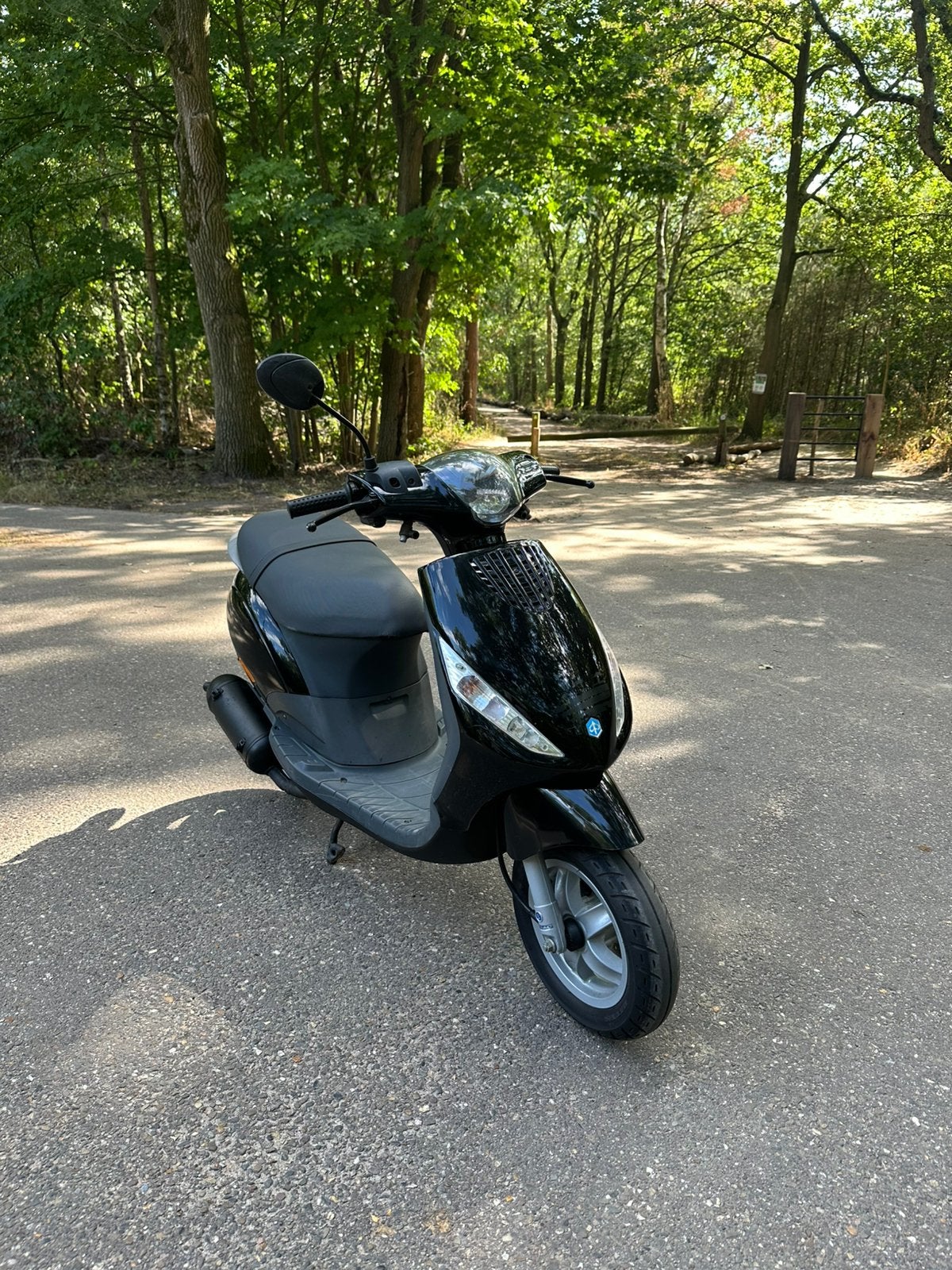 Originele Piaggio zip 2t 50cc op brom kenteken, Fietsen en Brommers, Scooters | Piaggio, Ophalen, Tweetakt, Maximaal 45 km/u, Zip