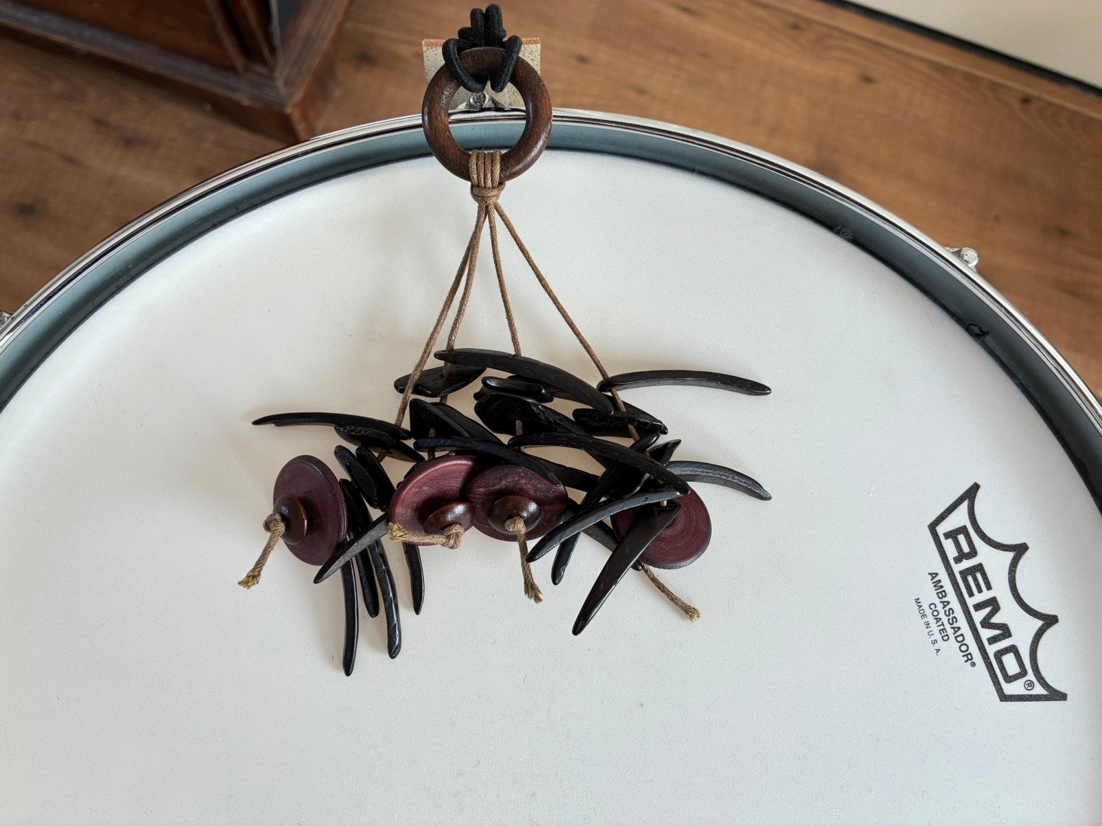 Snare Drum Effect Trosje, Notenschillen, Kan ook op Bekkens, Muziek en Instrumenten, Percussie, Gebruikt, NL, Overige soorten