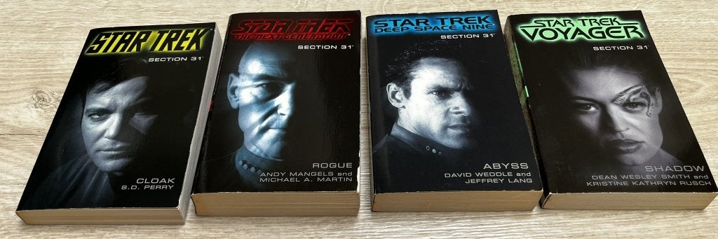 51 Star Trek pockets uit '90-'00 van meerdere series, Ophalen of Verzenden, Gelezen, Diverse auteurs