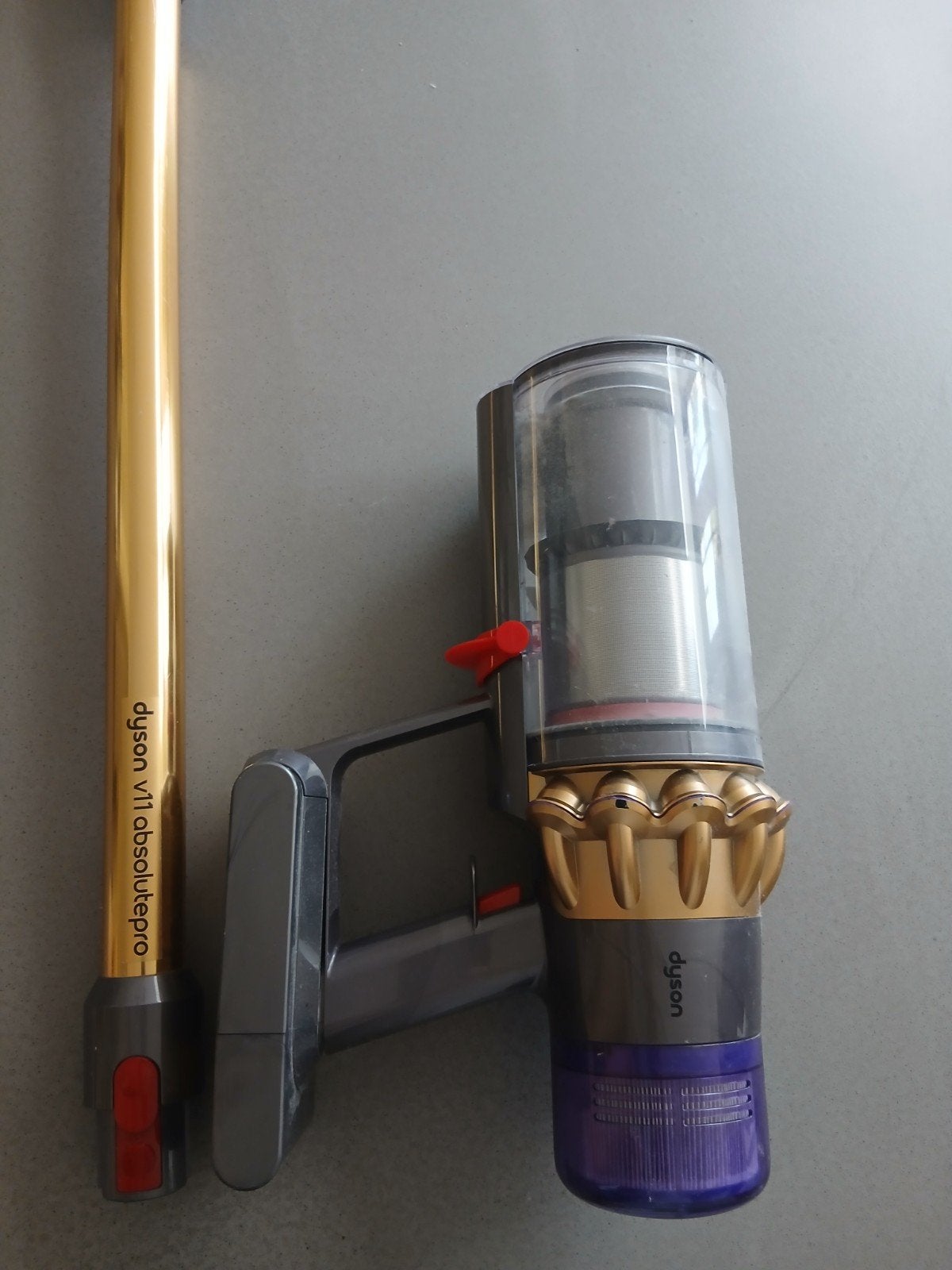 Dyson V11 Absolute Pro Steelstofzuiger met accessoires, Draadloos, Ophalen of Verzenden, Zo goed als nieuw, Dyson