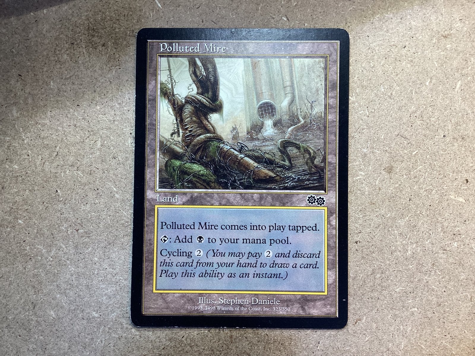 1x Polluted Mire [323/350] (Good), Ophalen of Verzenden, Gebruikt, Losse kaart