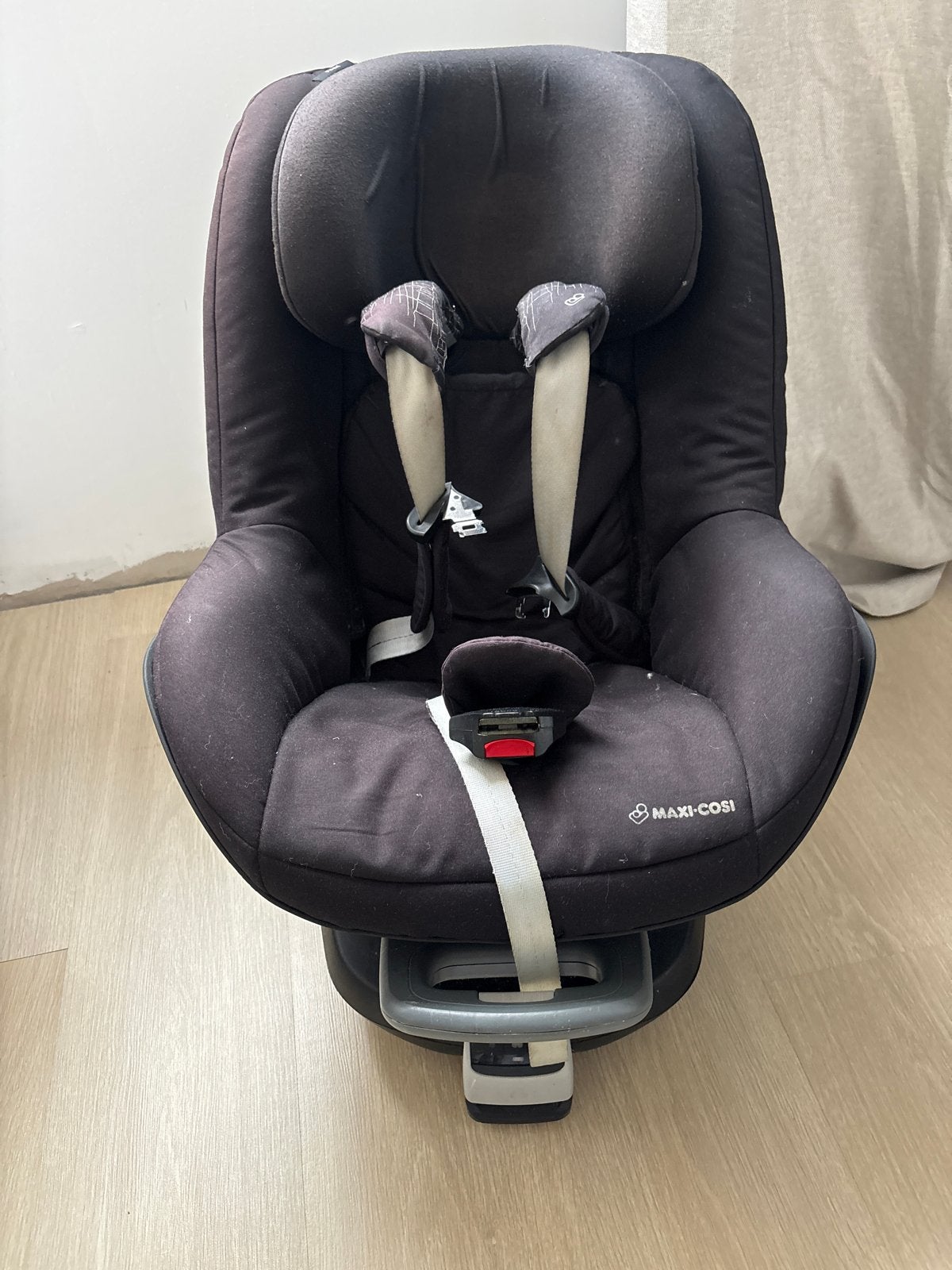 Maxi-Cosi Pearl autostoel met FamilyFix base, Ophalen, Gebruikt, Verstelbare rugleuning, 9 t/m 18 kg