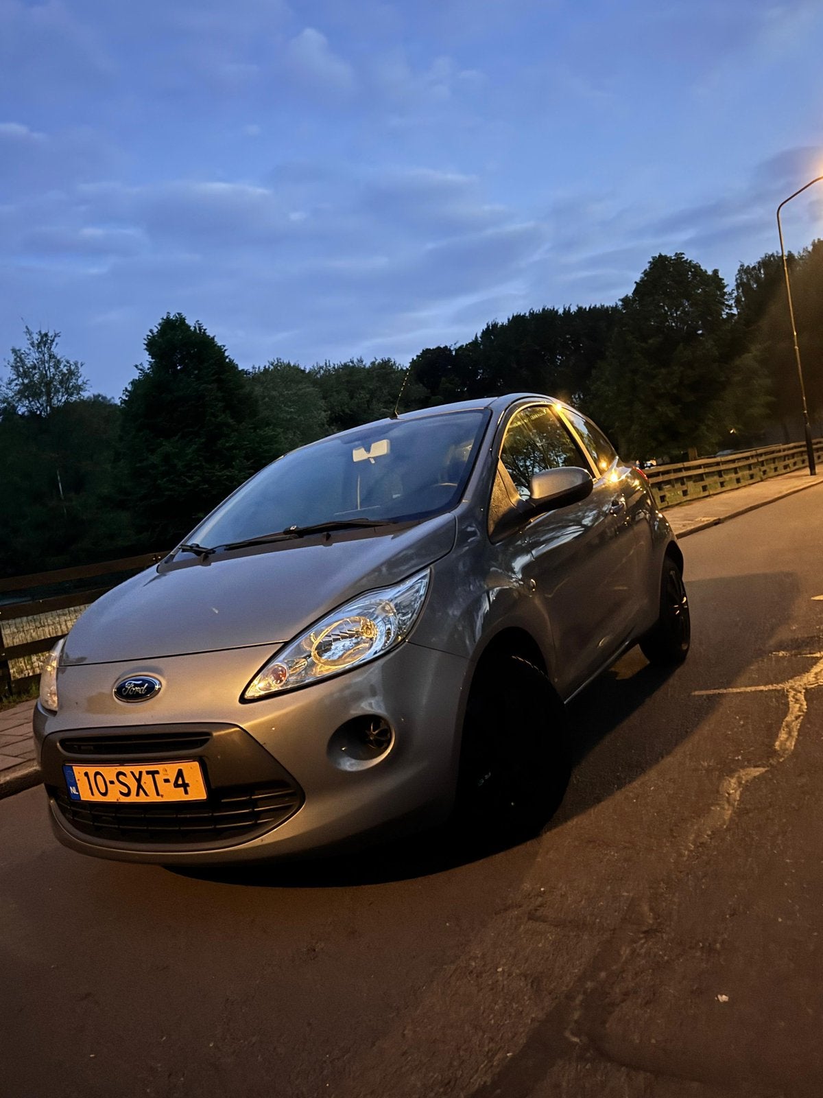 Ford Ka 1.2 69pk 2012 Grijs, Auto's, Voorwielaandrijving, 1242 cc, 4 cilinders, 4 stoelen