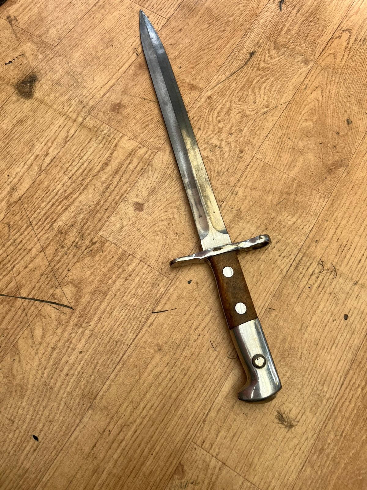 Zwitserse bajonet 43 cm lang, Ophalen, Landmacht, Overige gebieden, Mes of Dolk