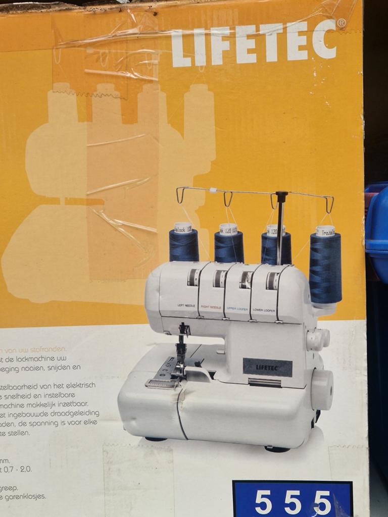 Lifetec Lockmachine 555 - Nieuw in doos, Hobby en Vrije tijd, Naaimachines en Toebehoren, Ophalen of Verzenden