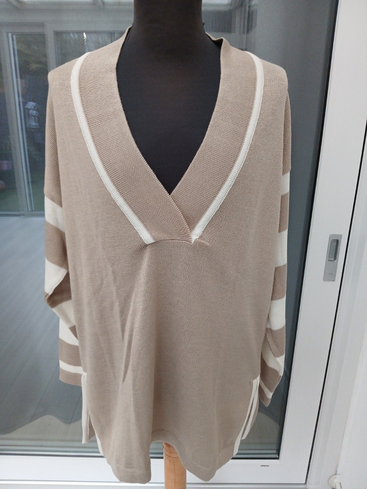 Setterlaine Nieuwe Beige Trui Maat M/L, Setterlaine, Beige, Maat 42/44 (L), Nieuw