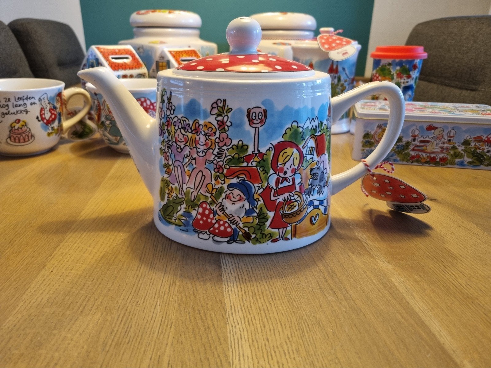 Blond Amsterdam Efteling Theepot, Huis en Inrichting, Nieuw, Ophalen of Verzenden, Theepot, Aardewerk
