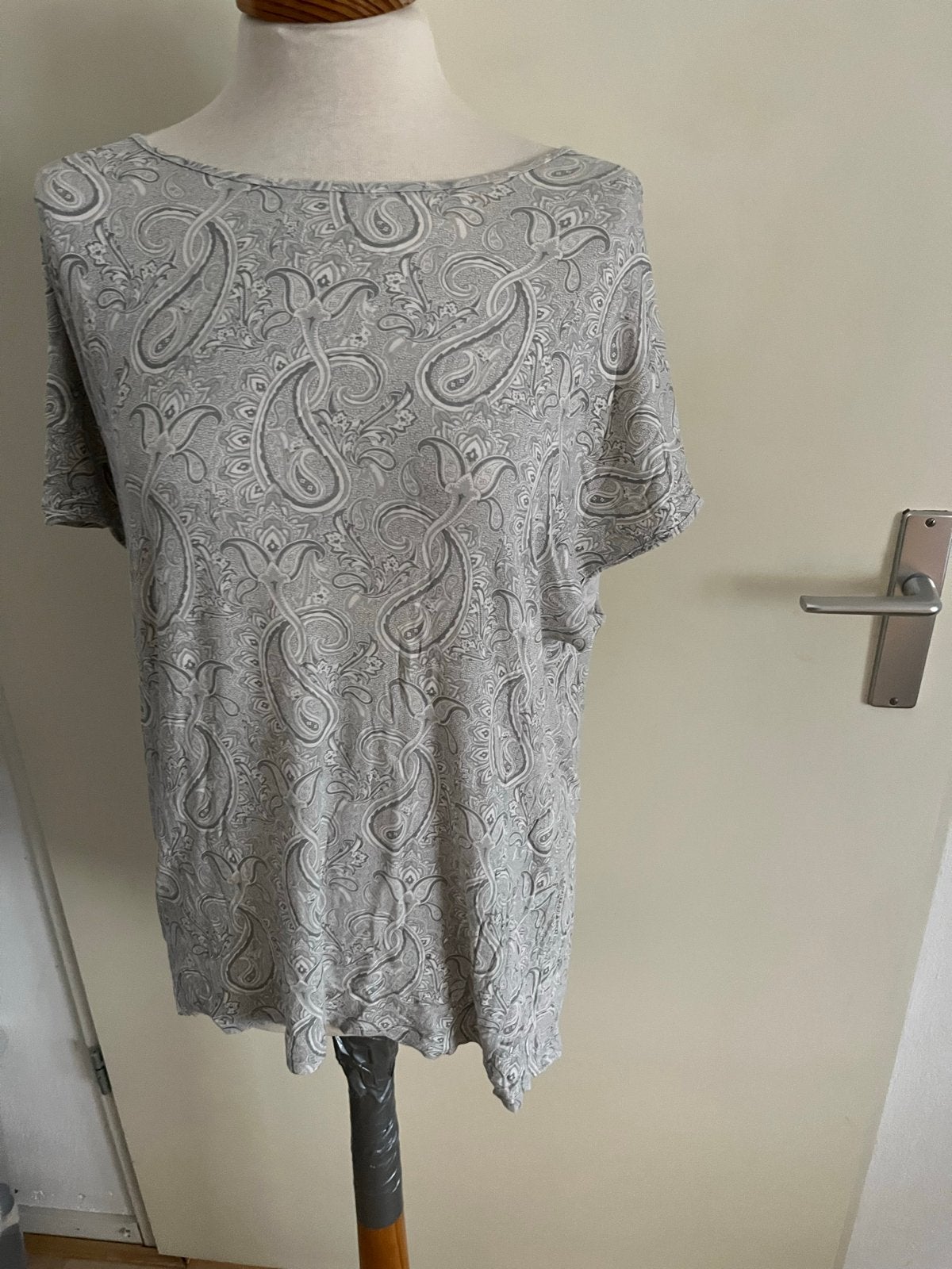 Hunkemöller top met paisley print, Maat 42/44 (L), Ophalen of Verzenden, Zo goed als nieuw, Korte mouw