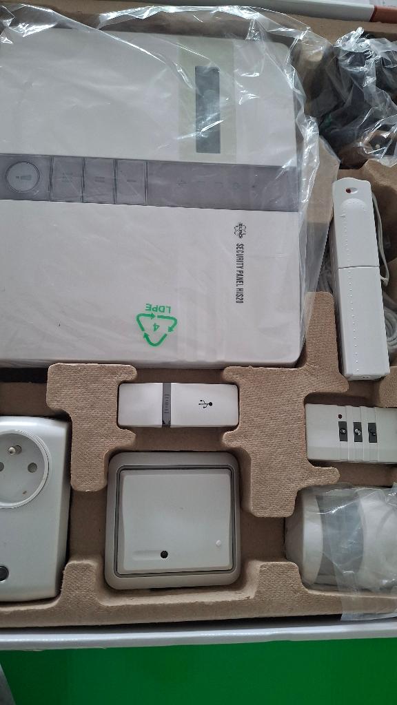 Alarm ELRO Feel Save, Doe-het-zelf en Verbouw, Alarmsystemen, Detector, Sensor of Melder, Draadloos, Ophalen of Verzenden, Zo goed als nieuw