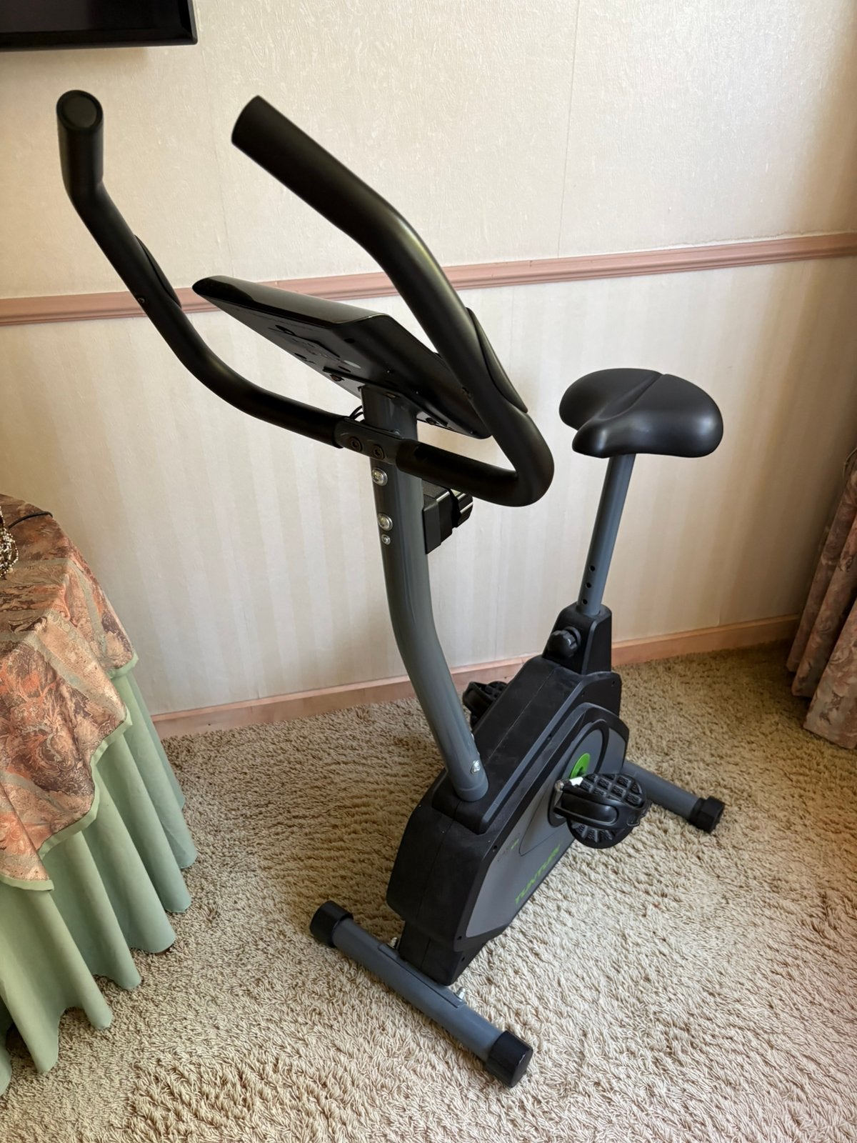 Hometrainer, Ophalen, Zo goed als nieuw, Hometrainer