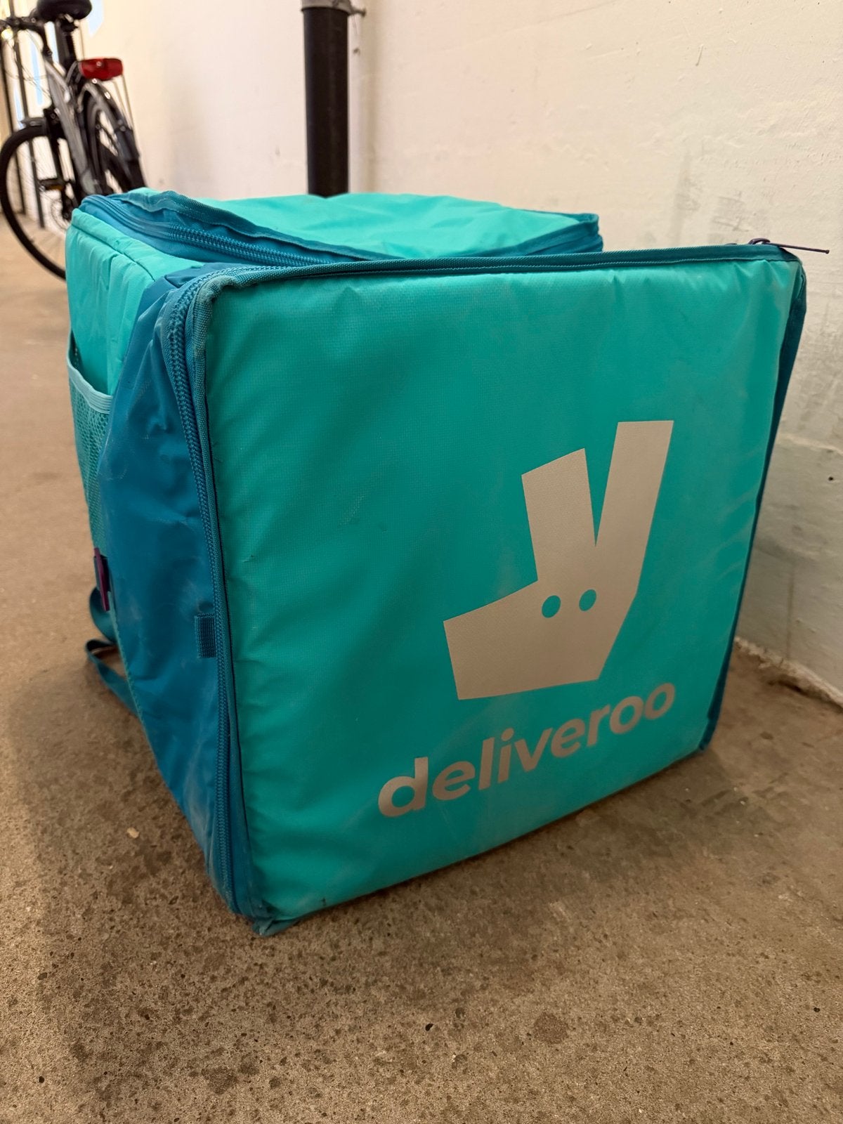 Bezorgtas thermisch deliveroo, Ophalen of Verzenden, Zo goed als nieuw, Hard kunststof, Minder dan 50 cm