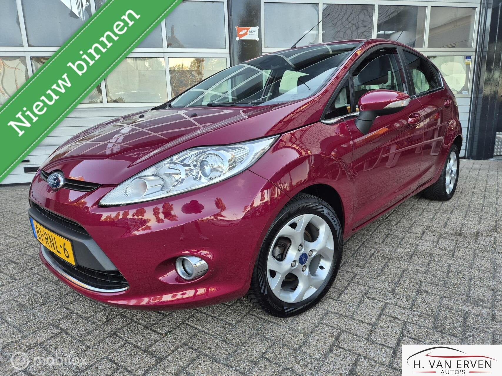 Ford Fiesta 1.25 Titanium CLIMA CRUISE PDC NAP, Voorwielaandrijving, Euro 5, 40 €/maand, 1242 cc