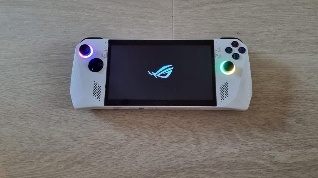 ROG Ally Z1 Extreme complete bundel, Verzenden, Zo goed als nieuw, Gaming, SSD