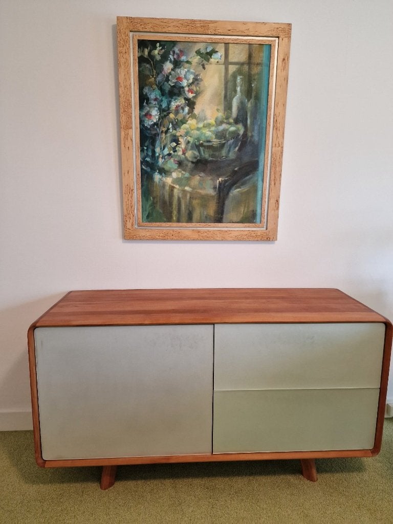 Noten hout dressoir van Artisan - afhaalprijs, Ophalen, Zo goed als nieuw, 25 tot 50 cm, Glas
