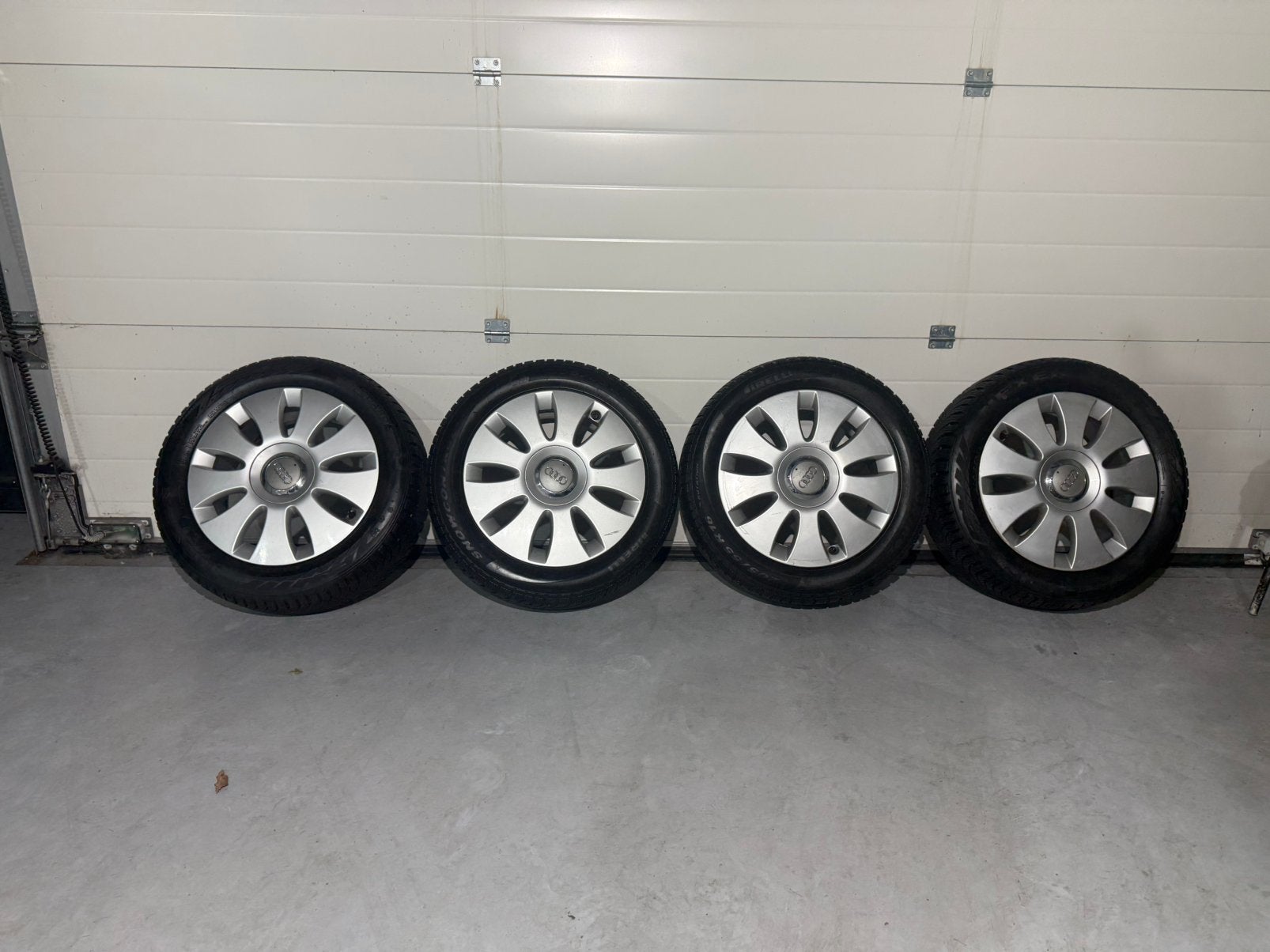Audi velgen 5x112 205/55r16 winterbanden met velg, Auto-onderdelen, Ophalen, 16 inch, Banden en Velgen, 205 mm