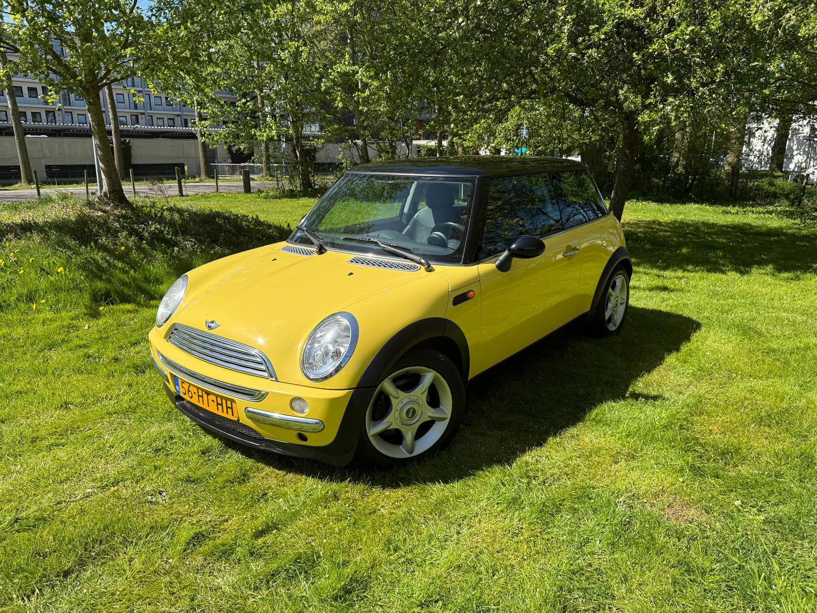 Mini 1.6 16V Cooper 2002 Geel, Auto's, Mini, Particulier, Cooper, Benzine, D, Hatchback, Handgeschakeld, Origineel Nederlands