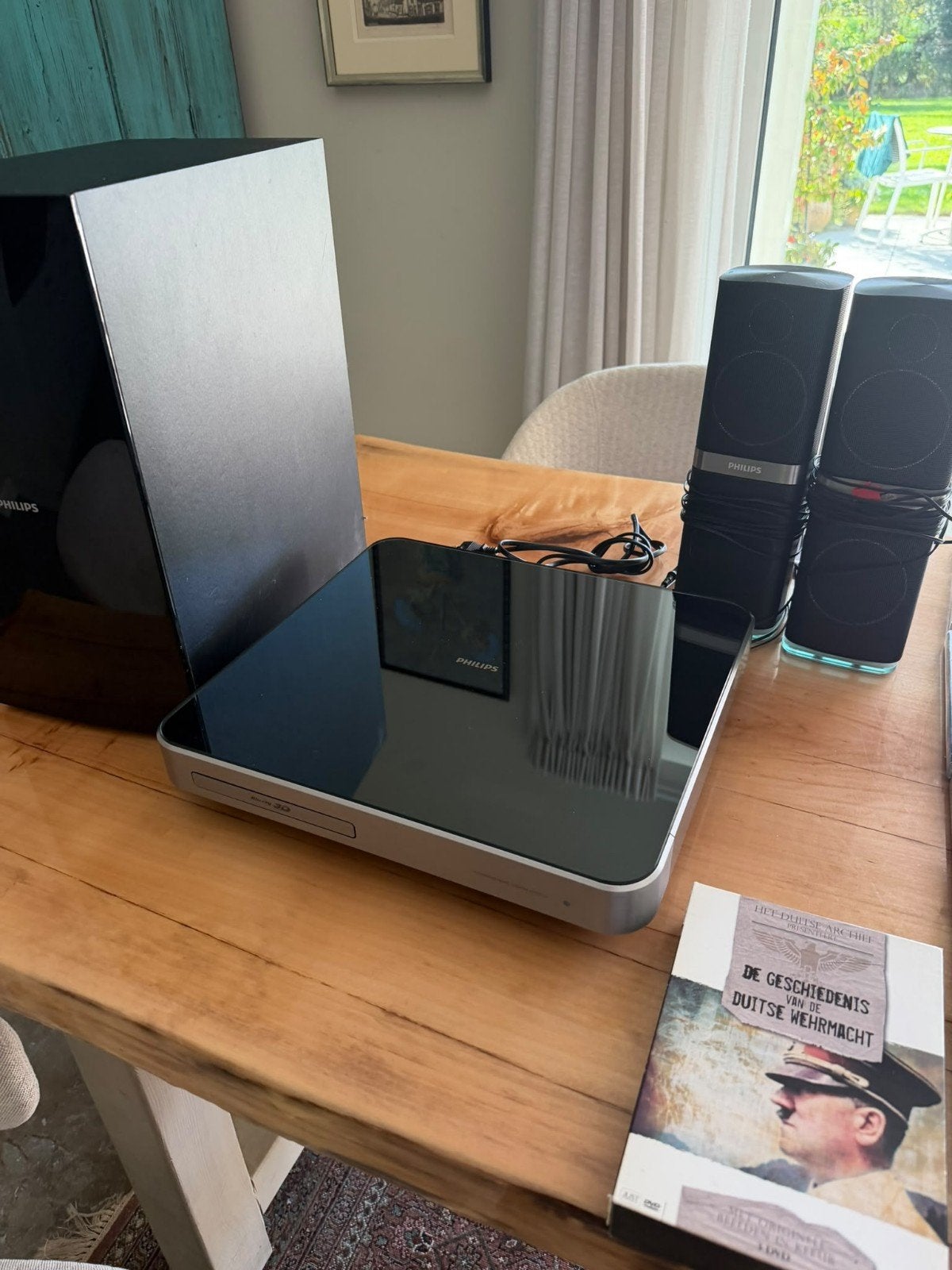 Philips 3D Home Cinema Set + 4 brillen, Audio, Tv en Foto, Ophalen, Philips, Blu-ray-speler, 70 watt of meer