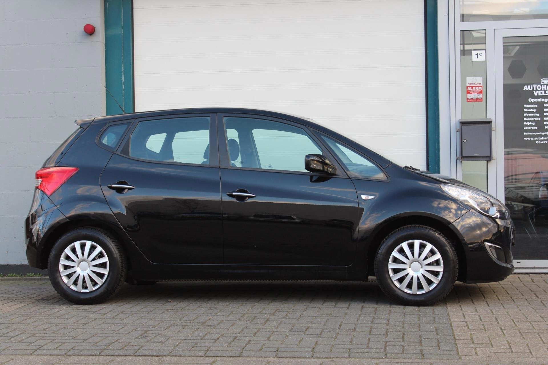 Hyundai Ix20 1.6i i-Motion|Automaat|Navi|Camera|, Auto's, Euro 5, 1591 cc, 4 cilinders, Zwart