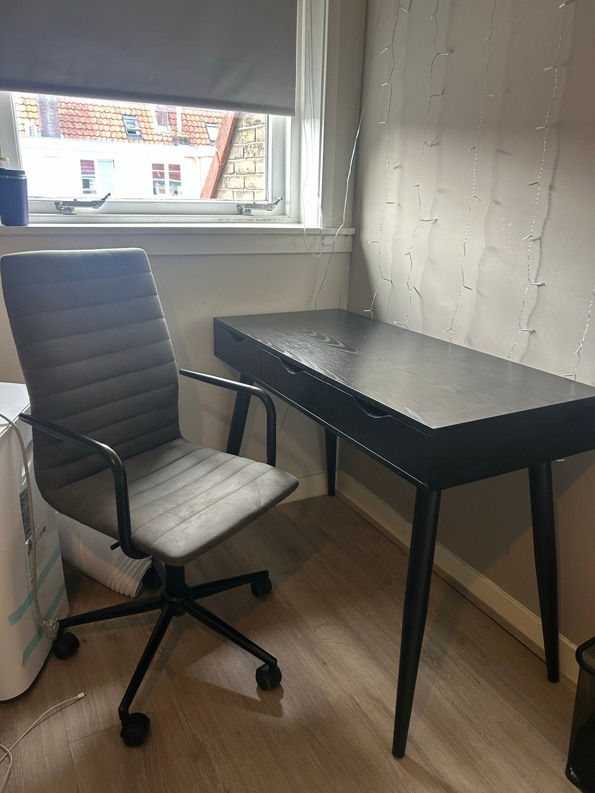 Zwart bureau met lades en bureaustoel (Leen Bakker), Ophalen, Zwart, Gebruikt, Met lades