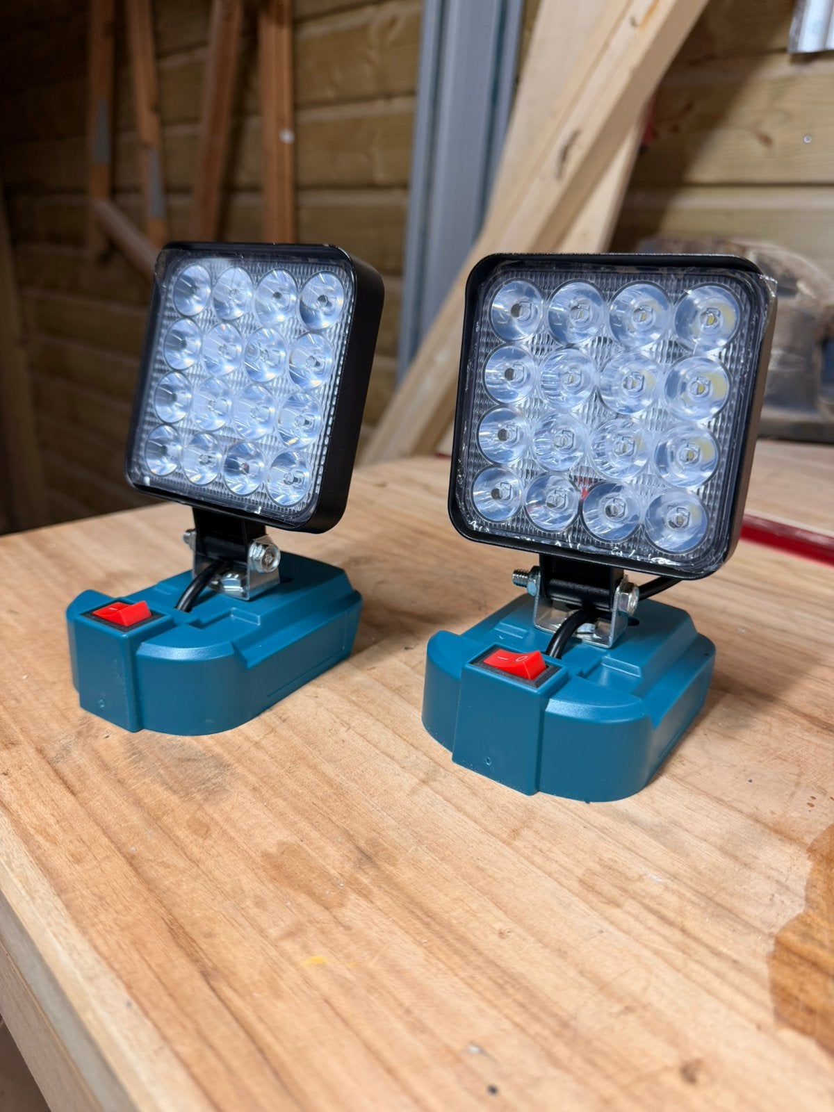 Set van 2 LED Werklampen werkt op Makita Accu’s, NL, Nieuw, Lineaxpro@gmail.com, Ophalen of Verzenden