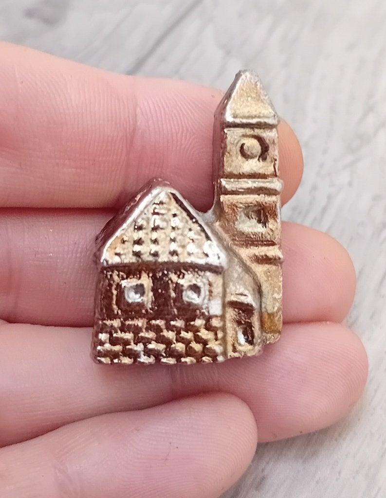 Vintage miniatuur metalen kerk, Verzenden