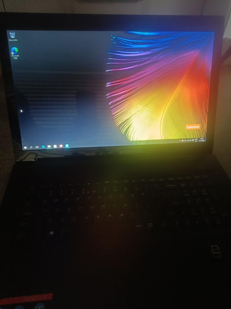 Lenovo G70-80 17 inch i5 laptop – 1TB – Windows 10, 2 tot 3 Ghz, Qwerty, Ophalen of Verzenden, Zo goed als nieuw
