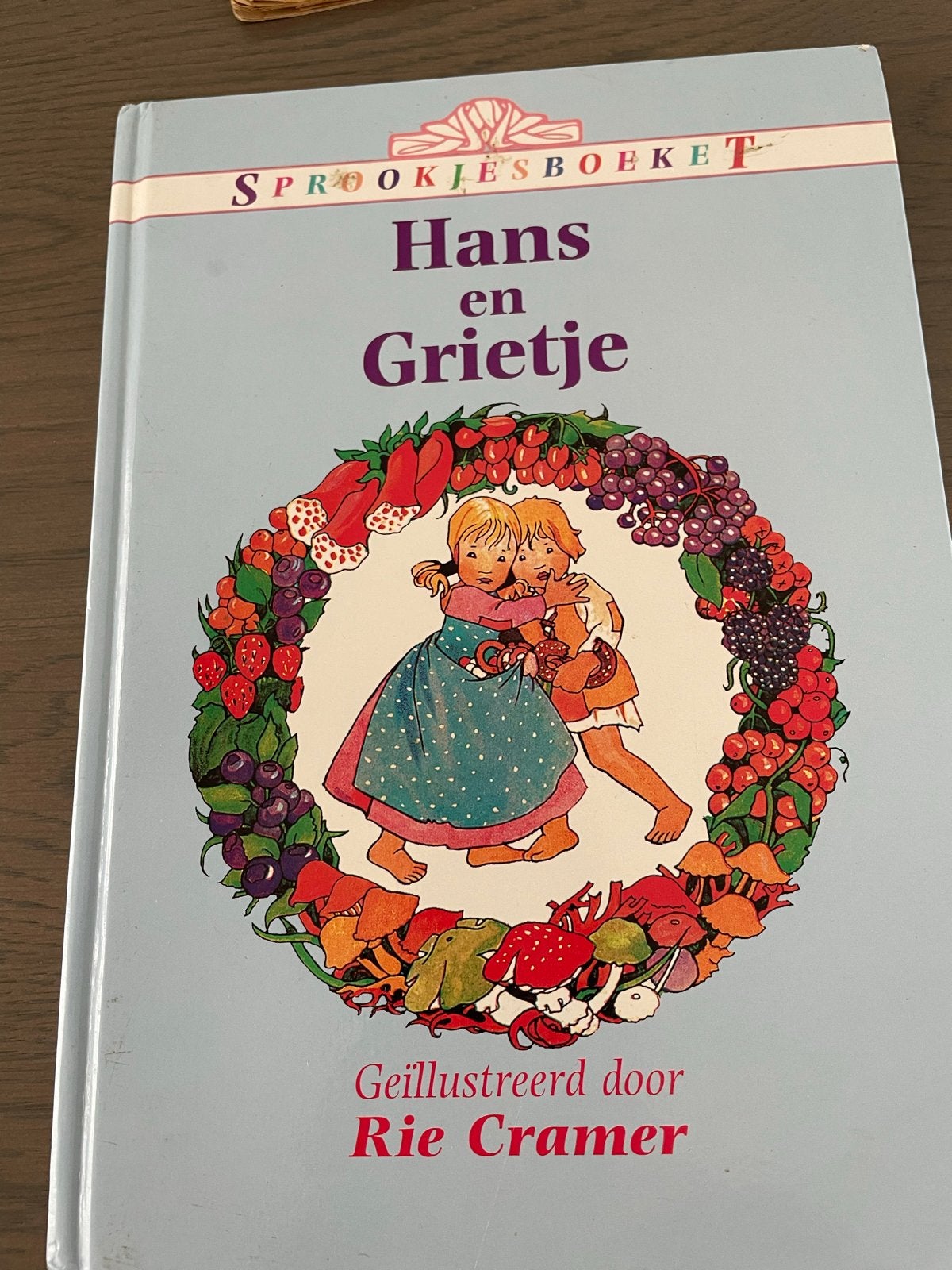 Sprookjesboek Hans en Grietje - Geïllustreerd door Rie Crame, Ophalen of Verzenden, Gelezen