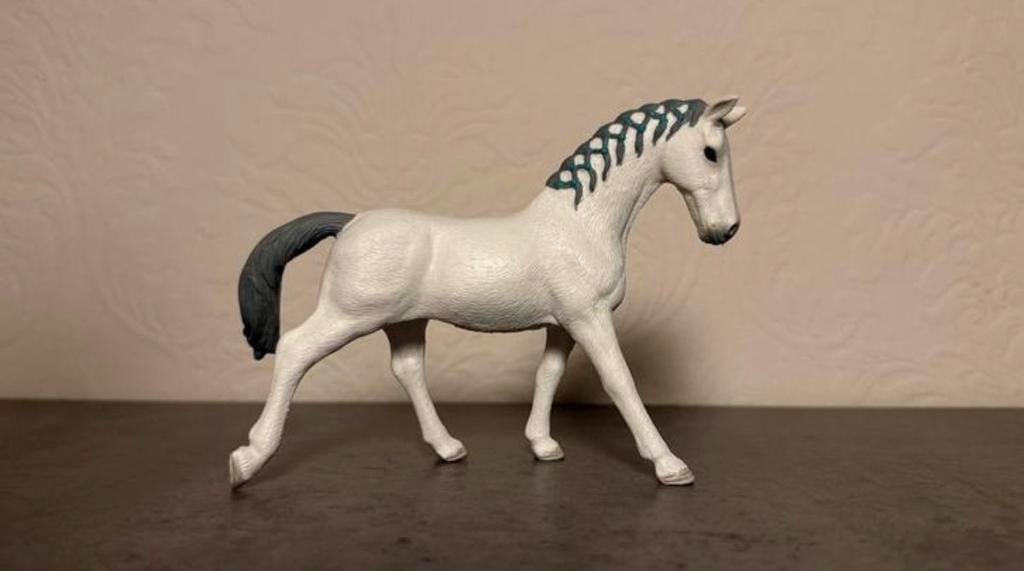 Schleich trakehner merrie uit adventskalender (98269), Ophalen of Verzenden, Zo goed als nieuw, Paard, Beeldje of Figuurtje