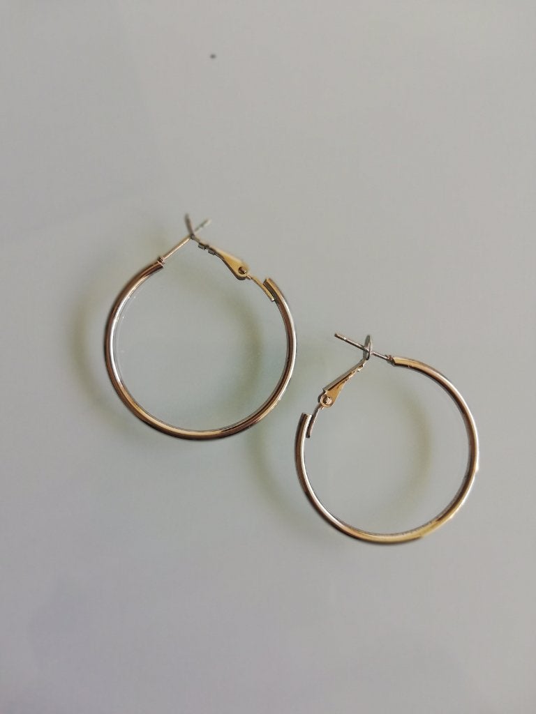 Oorringen 3 cm, Sieraden, Tassen en Uiterlijk, Oorbellen, Overige materialen, Hangers, Ophalen of Verzenden, Zo goed als nieuw