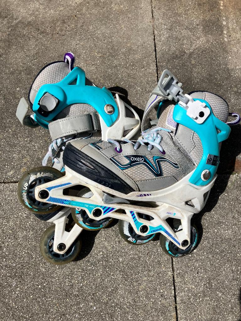Skates, maat 32-35, Overige merken, Kinderen, Ophalen of Verzenden, Inline skates 4 wielen