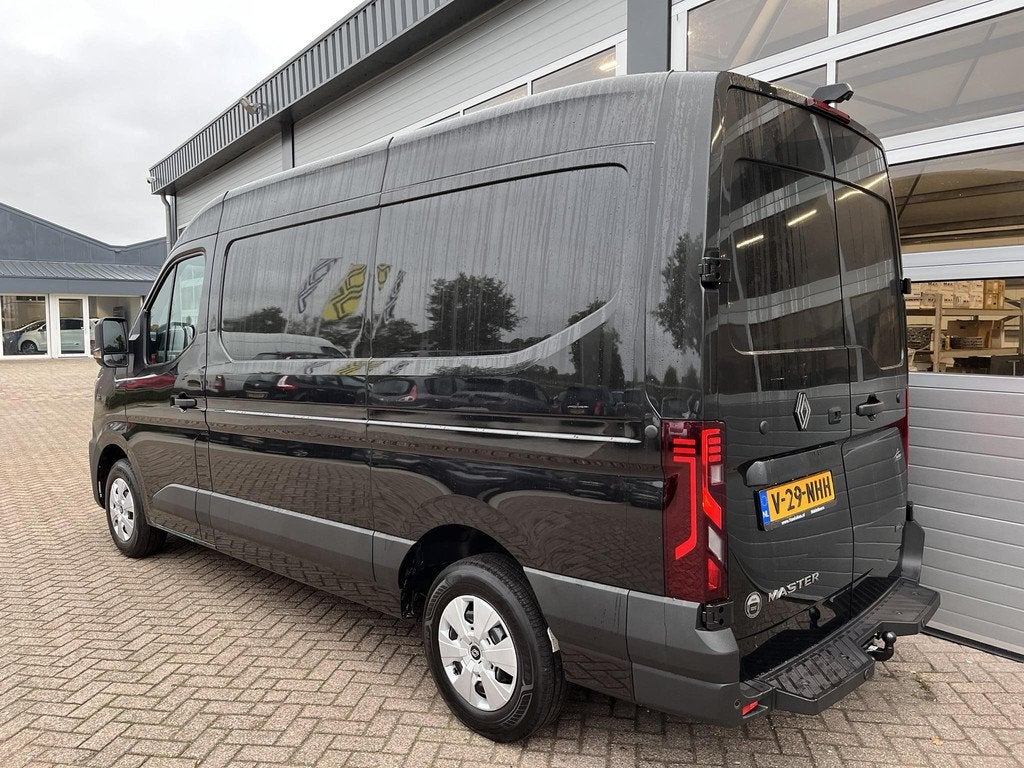 Renault Master E-Tech T35 L2H2 Extra long range 87 kWh, Auto's, Bestelauto's, 12 maanden, Gebruikt, 143 pk, Renault