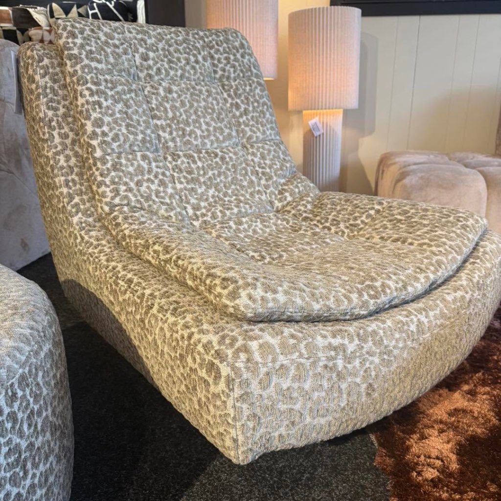 Fauteuil Lazy op draaivoet met Hocker