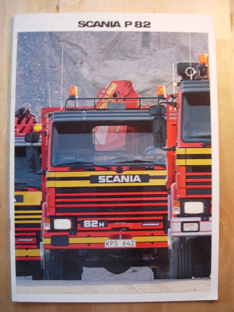 Scania P 82 Brochure 1985 – P82, Ophalen of Verzenden, Zo goed als nieuw, Overige merken, Scania