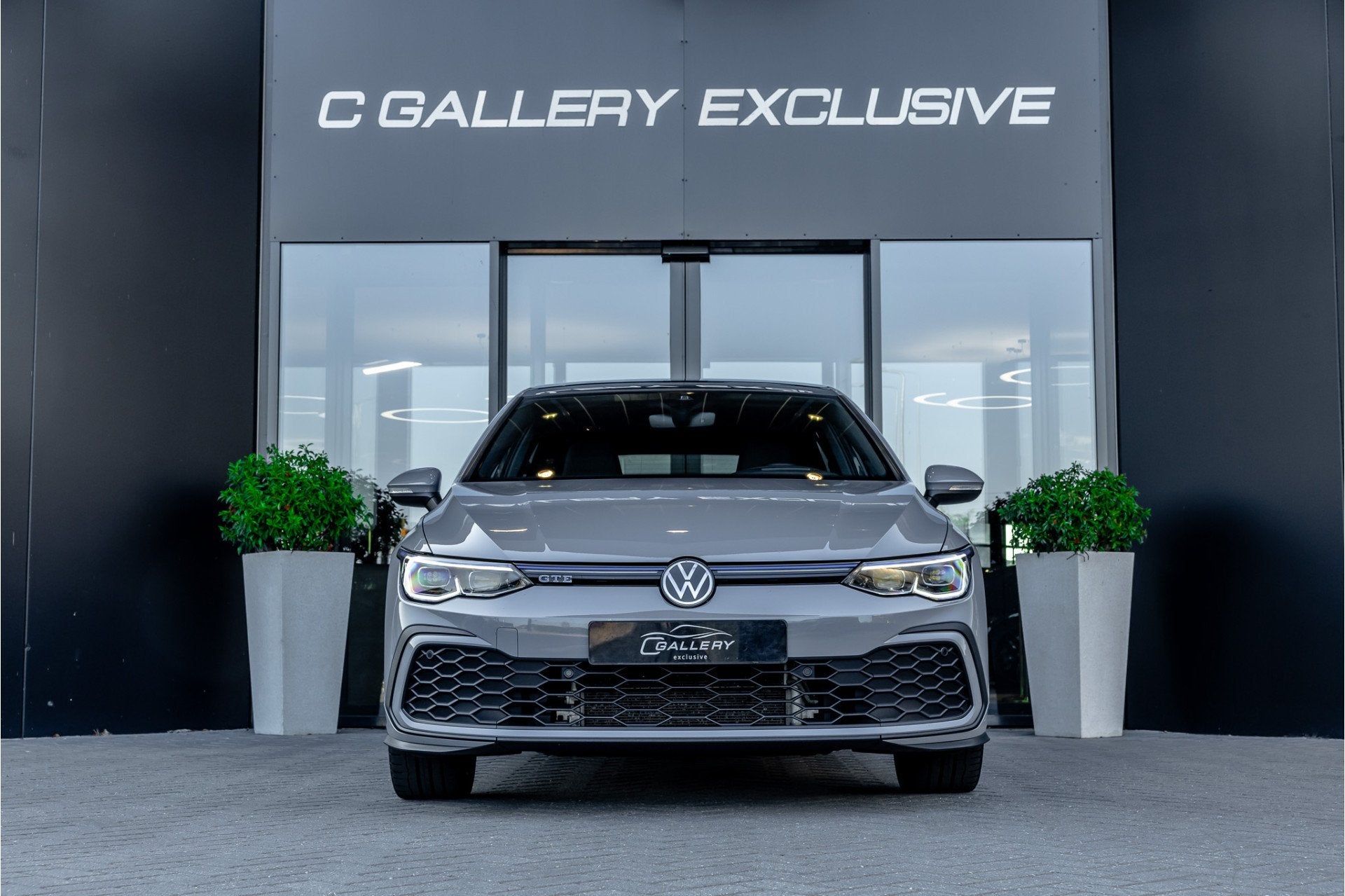 Volkswagen Golf 1.4 eHybrid Style - Panorama | Elek. Trekhaa, Auto's, Volkswagen, Stof, Gebruikt, Euro 6, 4 cilinders
